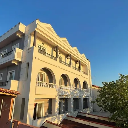 Galini Hotel 3*