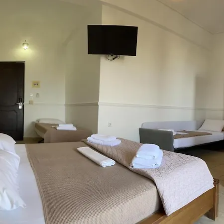 Galini Otel Pefki (Evia)